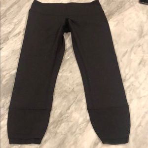 Lululemon Ankle length w/Mesh drawstring at ankle
